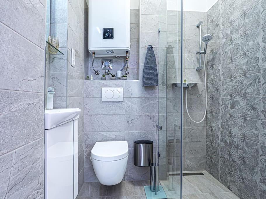 Vidra-Lak With Private Parking Daire Budapeşte Dış mekan fotoğraf